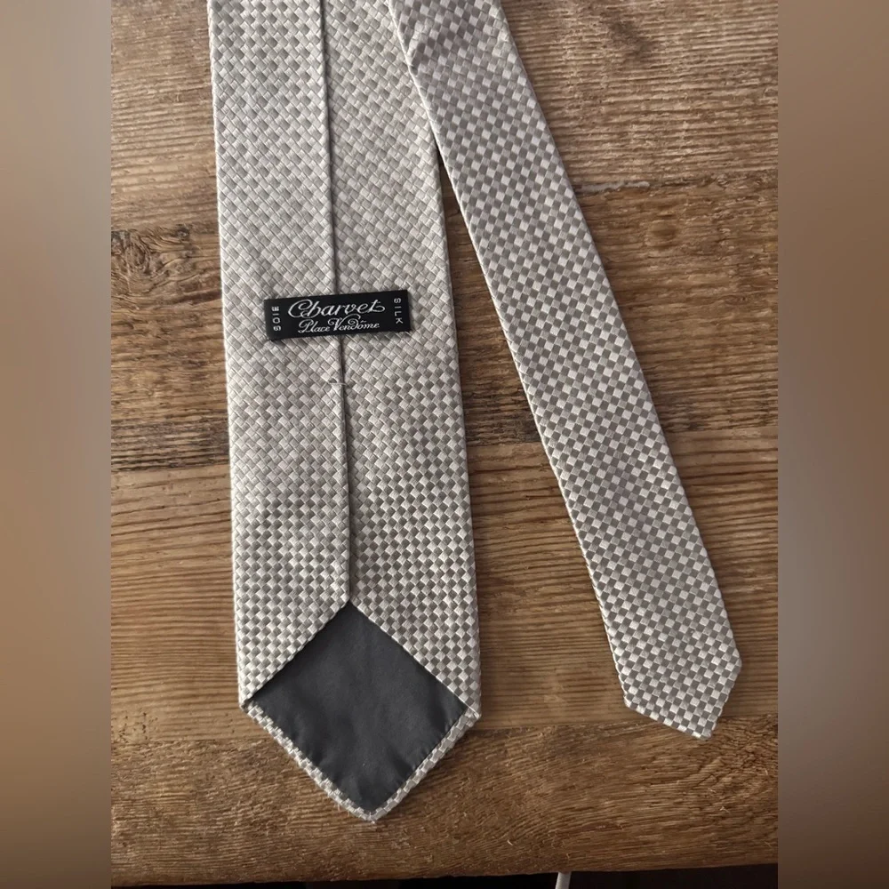 CHARVET Mens Place Vendôme Gray Geometric Silk Tie